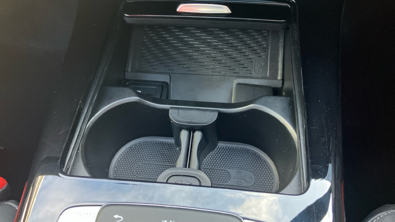 Mercedes-Benz CLA 220 AMG Line Premium Plus 4Matic 4dr Tip Auto Petrol Saloon